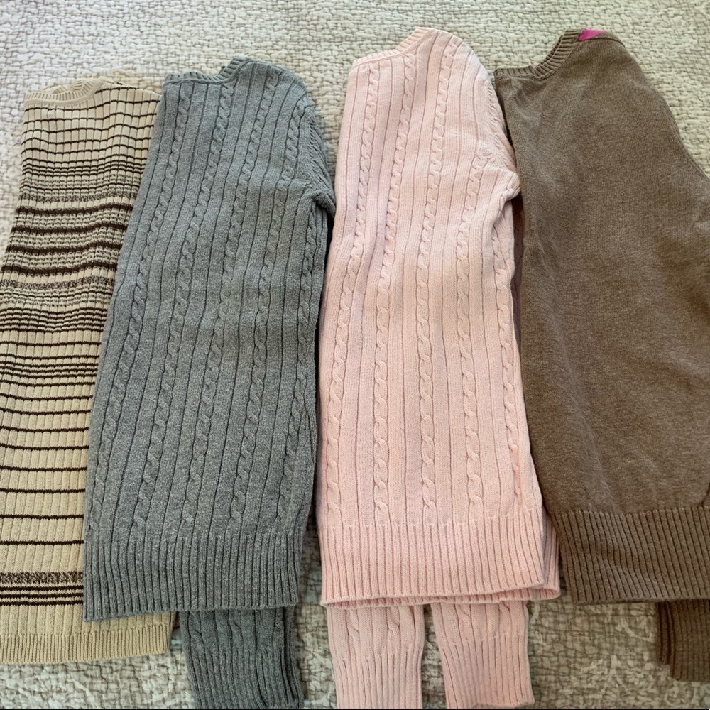 Lot of 4 sweaters sz small IZOD Luara Scott